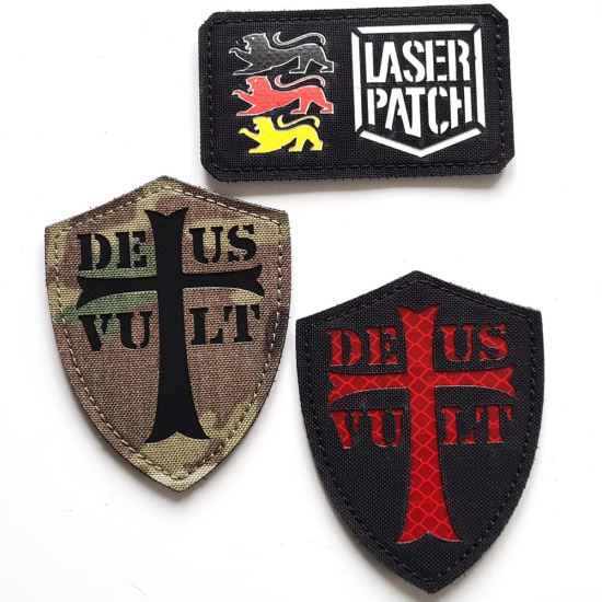 Deus Vult Taktischer Moral Patch Stil 2