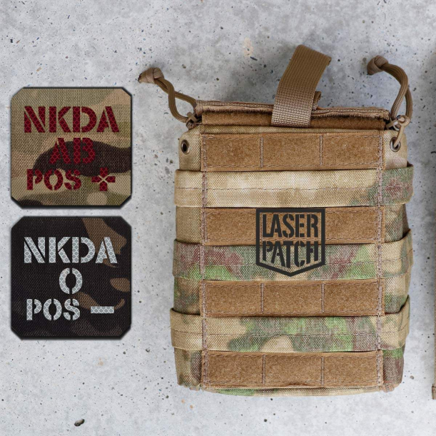 Blutgruppen - Quadratische Militärische - Lasercut Patch mit Klett